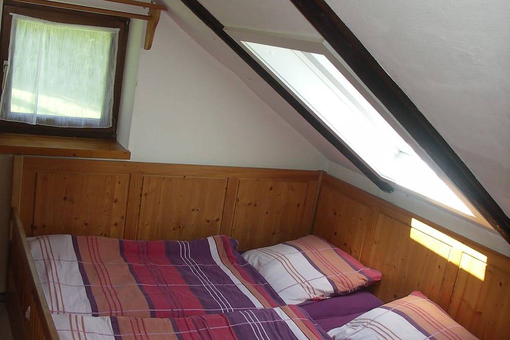 Ganze Wohnung, Ferienwohnung für 5 Personen in Alleinlage im Bayerischen Wald in Kollnburg, Ostbayern