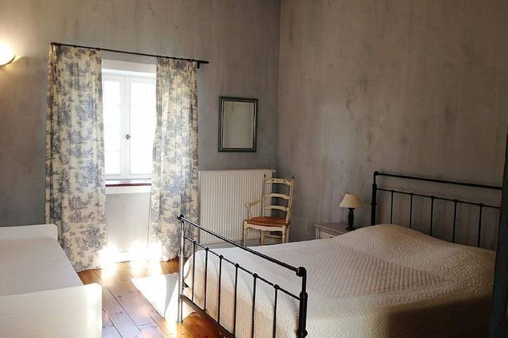 Location de vacances pour 12 personnes, avec jardin et terrasse à Althen-des-Paluds - 3