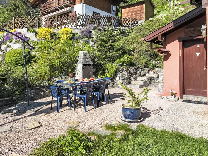 Ferienhaus für 6 Personen, mit Terrasse und Garten in Nendaz - 2