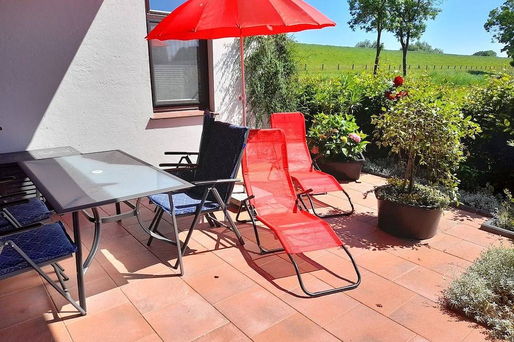 Ganze Wohnung, Ferienwohnung - Haus Am Diek - direkt am Weserradweg in Unterweser, Elsfleth