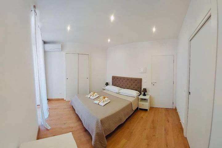 Entire apartment, B&B La Maison del Borgo in Spiaggia di Levante, Rodi