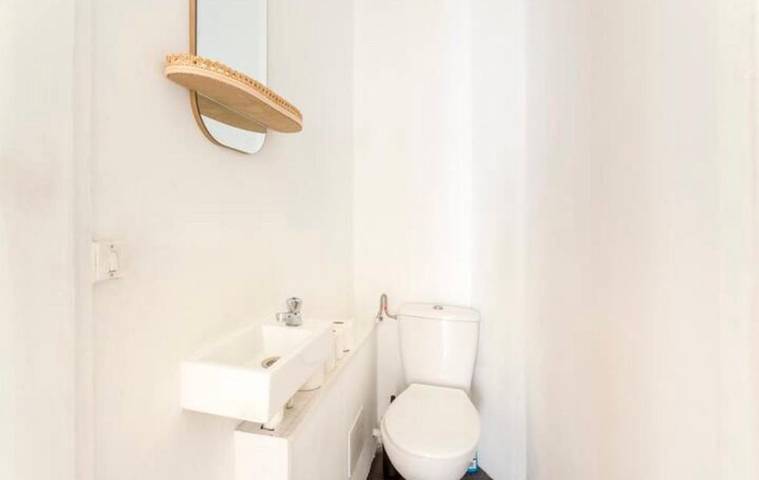 Chambre d’hôte pour 6 personnes, avec balcon près de la Tour Eiffel - 4