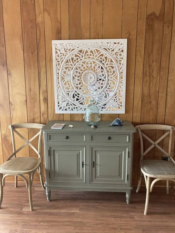 E-Sea-Livin' Oceanside Coastal Cottage in Corolla, 4 min walk to the beach! in Corolla, Currituck County