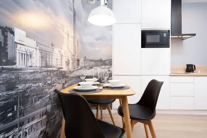 Apartamento vacacional entero, Warsaw | Wolska 45 | Modern Studio | Air conditioning in Varsovia, Mazovia (región)
