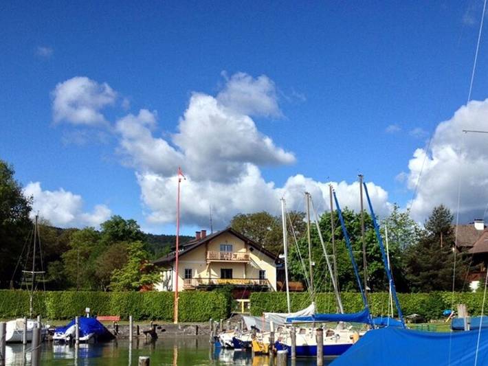 Hotel für 2 Personen, mit Balkon und Garten sowie Seeblick am Attersee