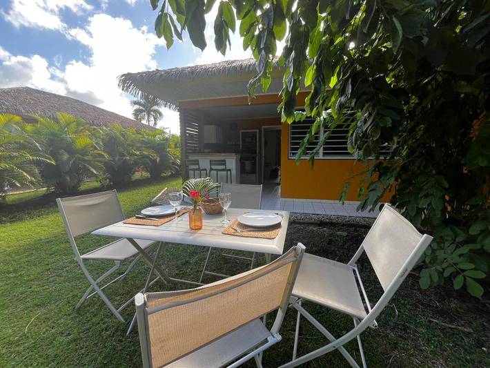 Gîte pour 4 personnes, avec jardin et vue dans Plage de Folle Anse