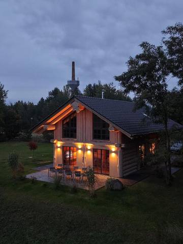 Ferienhaus für 10 Personen, mit Sauna und Seeblick sowie Garten und Ausblick in der Dübener Heide