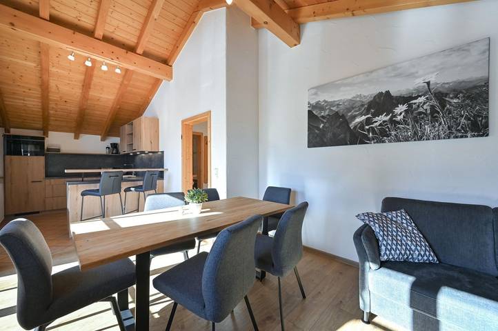 Ferienwohnung für 7 Personen, mit Balkon und Ausblick in Bolsterlang