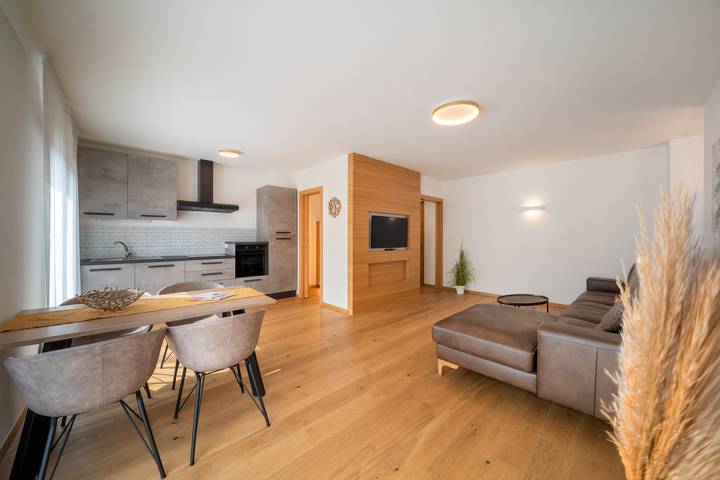 Vacation apartment for 3 people, with yard and balcony - 1