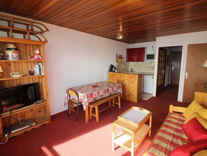 Gîte pour 8 personnes, avec terrasse, animaux acceptés dans Office De Tourisme D Auris En Oisans - 2