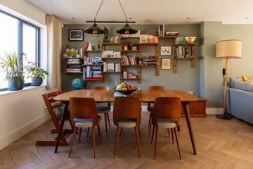 Vacation Rental for 9 Guests in Bristol, South West England, Picture 1