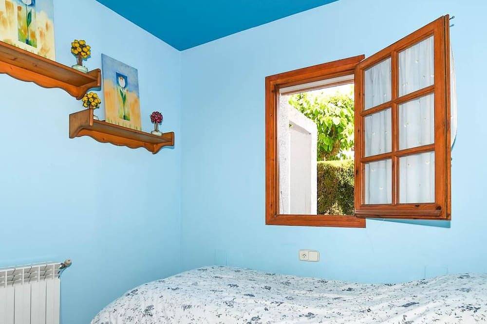 Casa adosada con barbacoa y zona comunitaria con piscina, a 500m de la playa in Sant Salvador (Tarragona), Vendrell