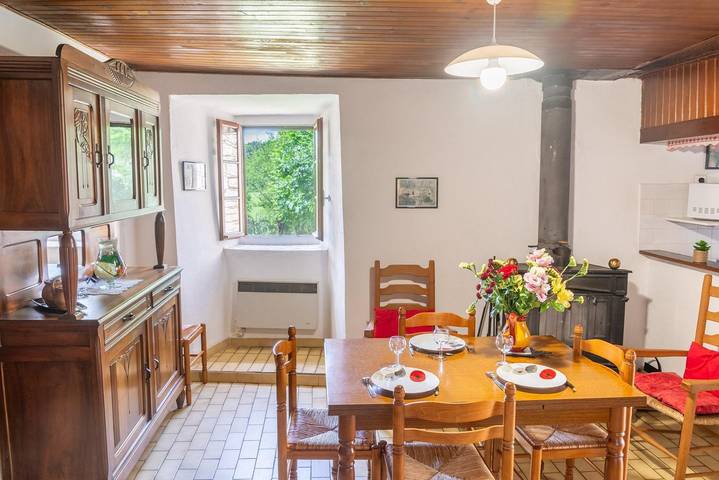 Gîte pour 3 personnes, avec Terrasse et Vue dans les Gorges du Tarn - 3