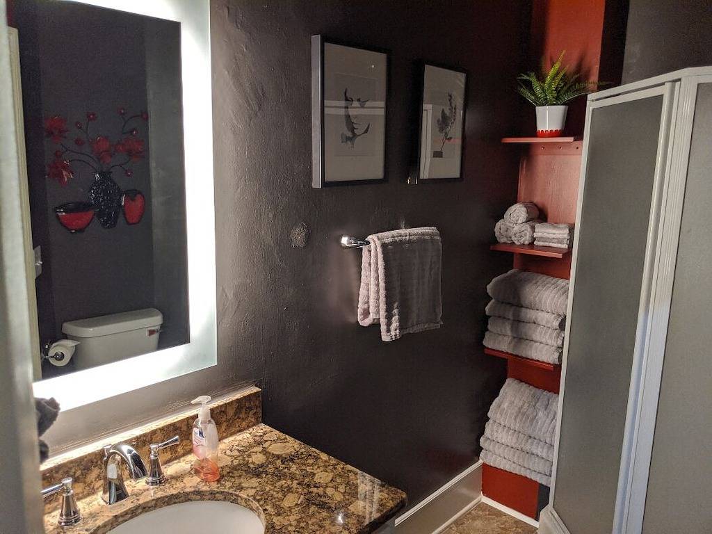 Ganze Wohnung, Koreana Downtown Apartments #1 in Decorah, Winneshiek County