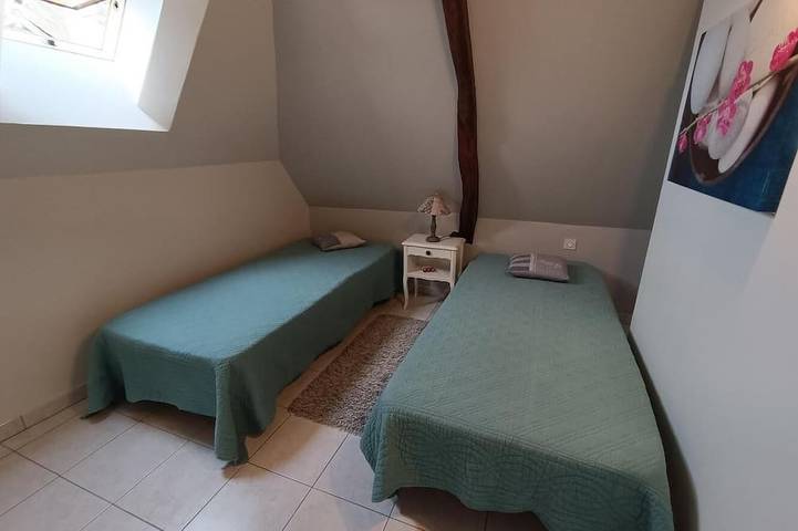 Location de vacances pour 4 personnes, avec jardin à Larnagol - 3