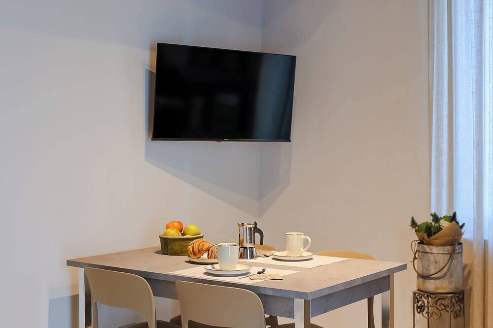 Geheel appartement, Tormini Scalo in Roè Volciano, Garda Bergen