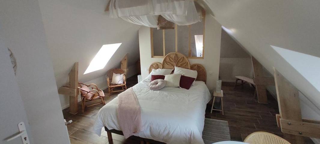 Hôtel pour 2 personnes, avec jacuzzi et jardin dans La Roche-Jaudy - 2