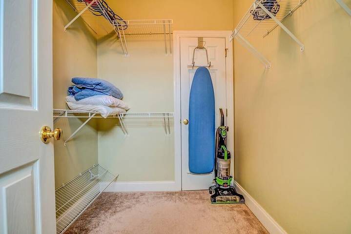 Vacation rental for 8 people in Folly Beach