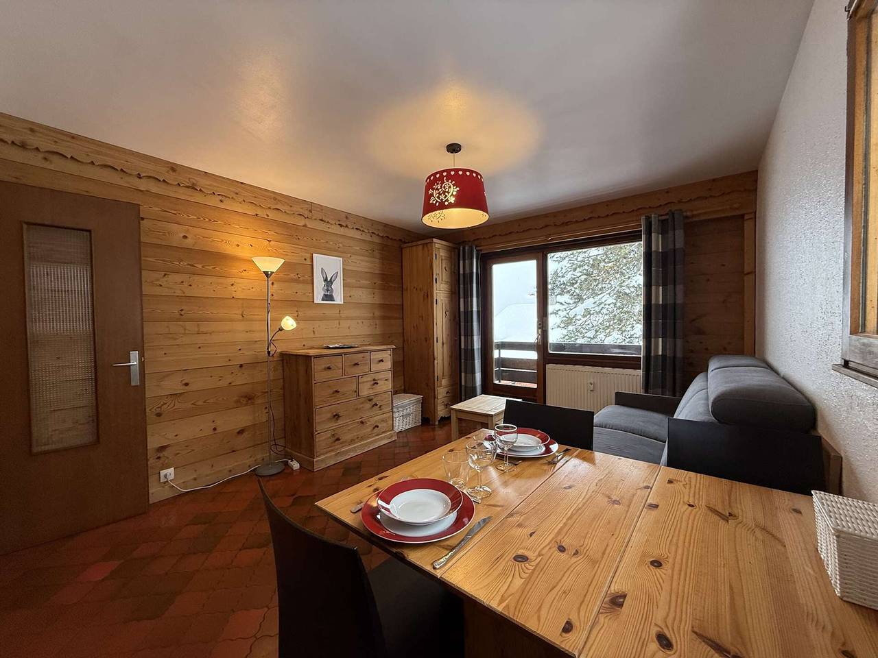 Appartement entier, Studio 2 Pers. Proche Centre Parking Inclus in Le Grand-Bornand, Région d'Annecy