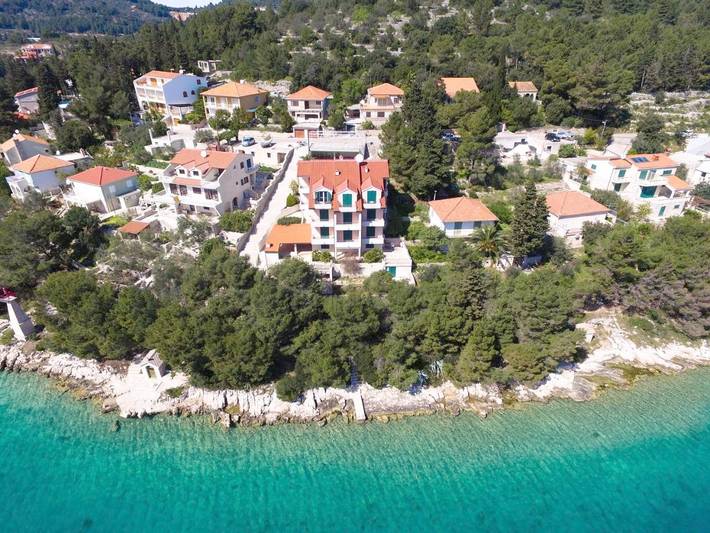 Maison d’hôte pour 4 personnes, avec balcon et vue en Korcula