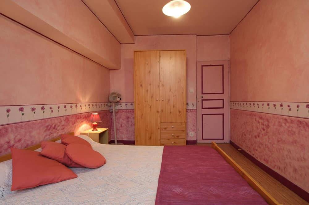 Maison champêtre à Mortain - 4 chambres, animaux admis, cheminée in Mortain-Bocage, Région d'Avranches