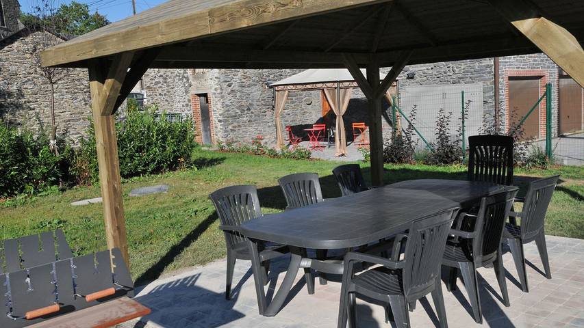Location de vacances pour 9 personnes, avec sauna et jardin à Bastogne - 2