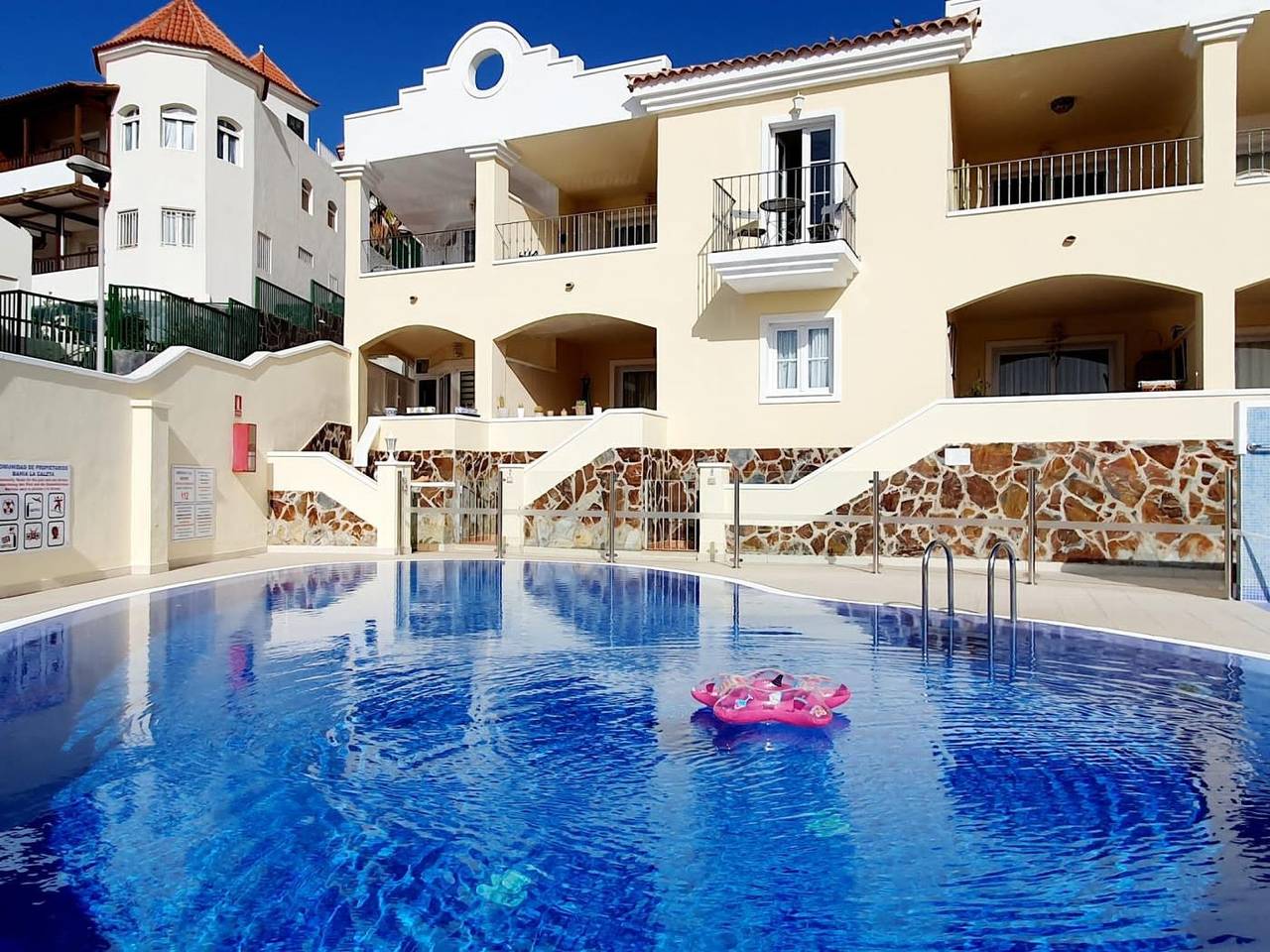 Entire holiday apartment, Bahia La Caleta - Apartment for rent in La Caleta, Adeje