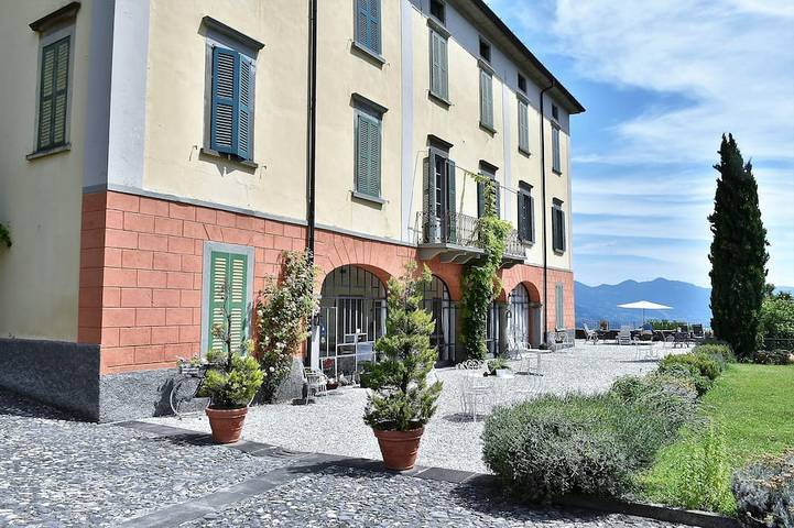 Ferienwohnung für 5 Personen, mit Balkon und Garten
