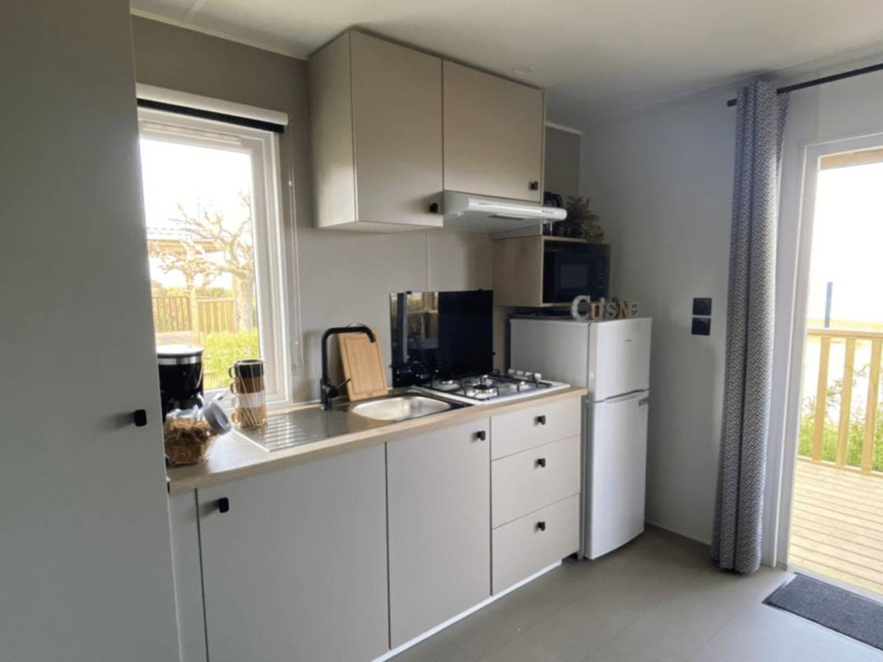 Mobil-home 4 pers. avec terrasse - Dolus-d'Oléron in Dolus-d'Oléron, Côte de Beauté