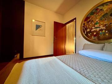 Gîte pour 3 personnes, avec piscine et vue ainsi que jardin et bassin pour enfant à Jardim do Mar
