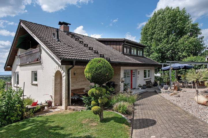 Geheel appartement, Appartement 'Gerhard Lang' met privéterras, gedeelde tuin en Wi-Fi in Bad Bellingen, Zuidelijk Zwarte Woud