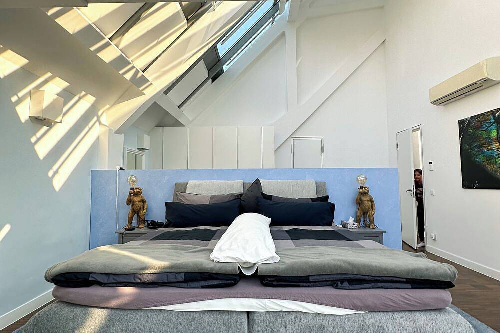 Ganze Wohnung, Luxus Penthouse am Kurfürstendamm in Charlottenburg Berlin, Berlin