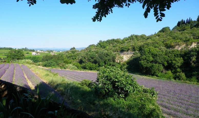 Location de vacances pour 5 personnes, avec vue et jardin, adapté aux familles à Bourg-Saint-Andéol - 4