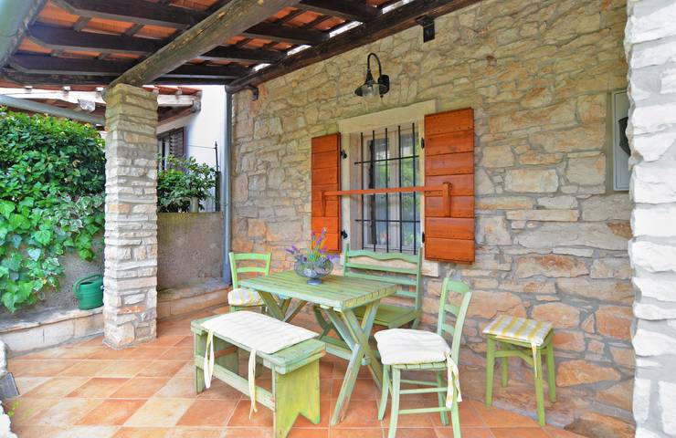 Ferienhaus für 5 Personen mit Terrasse in Pula-Medulin, Ližnjan