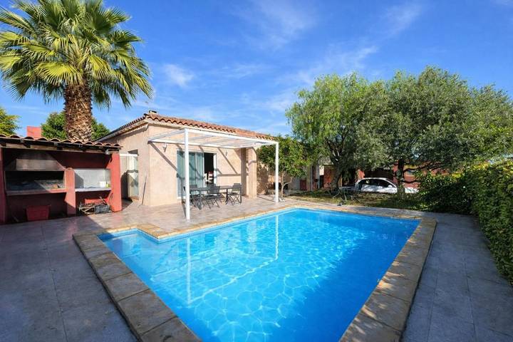 Location de vacances pour 10 personnes à Espira-de-l'Agly