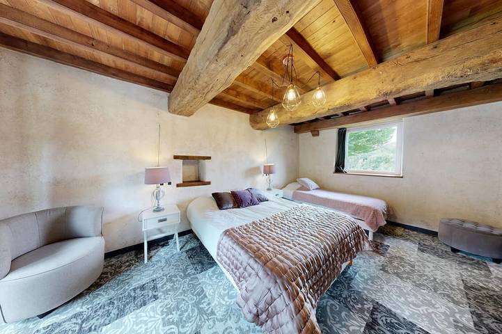 Gîte pour 28 personnes, avec Balcon et Jardin à Hambye - 2