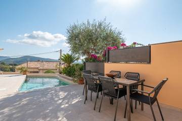 Apartment in Campanet, Majorca Center für 6 
