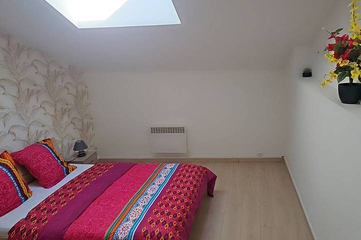 Ganze Wohnung, Gemütliche Wohnung in der Nähe des Bahnhofs Mohon – Ideal für Familien in Charleville-Mézières, Ardennen