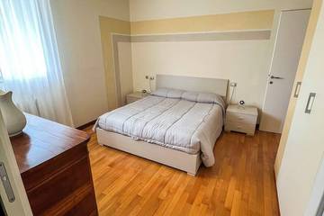 Ferienwohnung für 4 Personen in Maccagno con Pino e Veddasca, Lago Maggiore (Lombardei), Bild 1