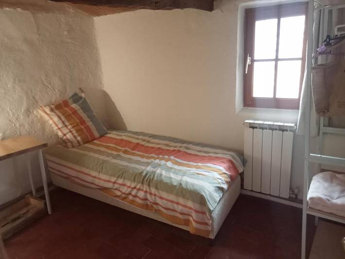 Location de vacances pour 4 personnes, avec vue et jardin à Dauphin (homonymie) - 2