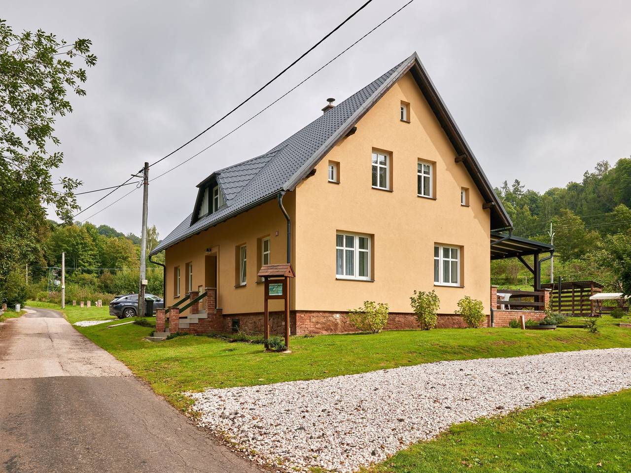 Ganze Wohnung, Meda in Rudník, Region Trautenau