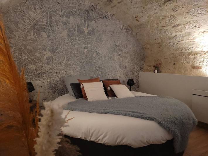 Gîte pour 2 personnes, avec balcon et jacuzzi à Montpezat-de-Quercy - 4