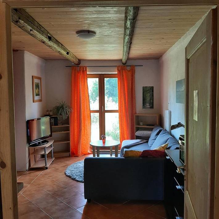 Ferienwohnung für 2 Personen, mit Terrasse und Garten