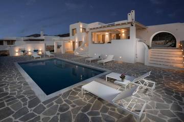 Vacation Rental for 6 Guests in Kastraki (Naxos), Cyclades, Picture 1