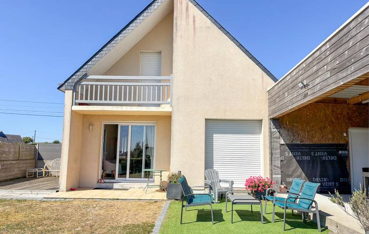 Location de vacances pour 6 personnes, avec jardin et terrasse, animaux acceptés à Plounéour-Trez - 2