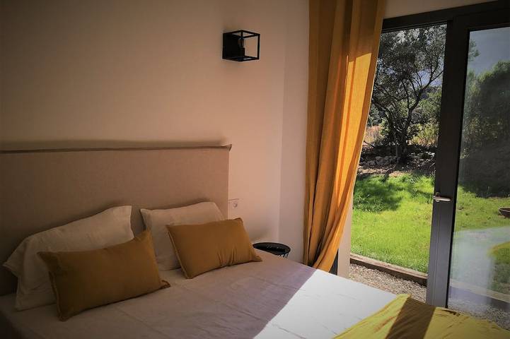 Location de vacances pour 4 personnes, avec Terrasse et Jardin à Sari-d'Orcino - 4