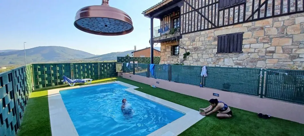 Casa de vacaciones para 8 personas, con terraza además de vistas y piscina - 1