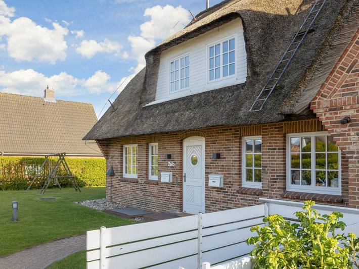 Ferienwohnung für 6 Personen, mit Terrasse und Garten - 1