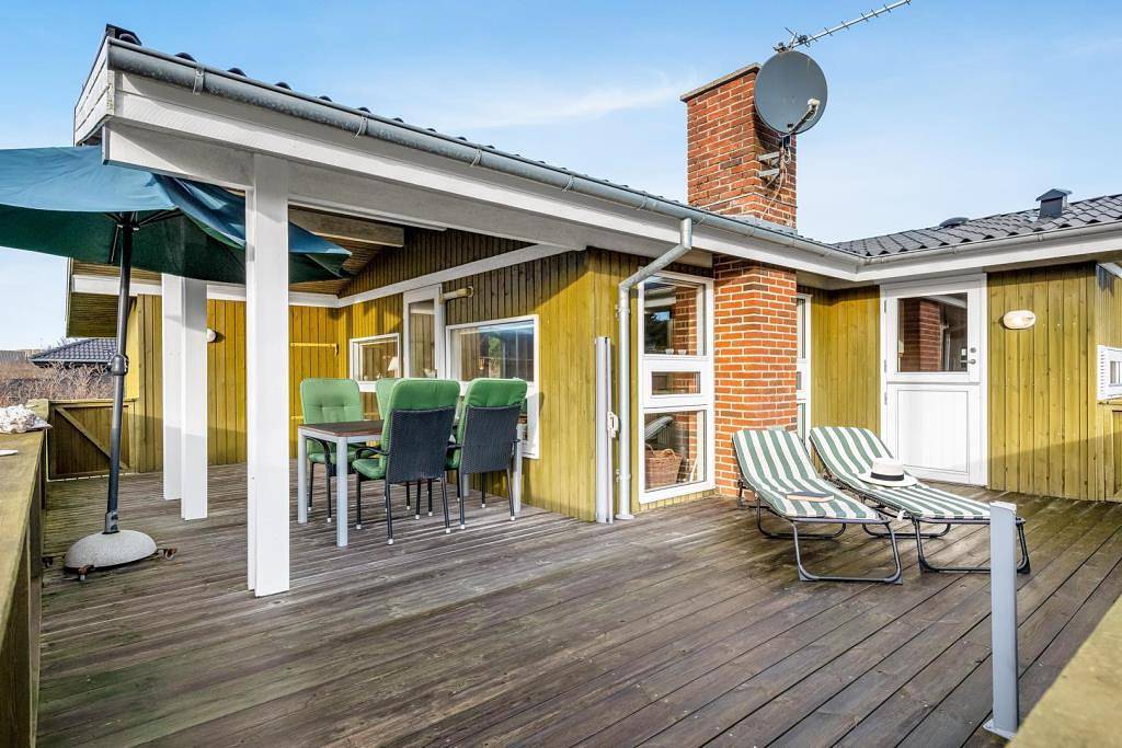 Schönes, helles und sehr gut gepflegtes Ferienhaus mit Sauna. in Henne, Varde