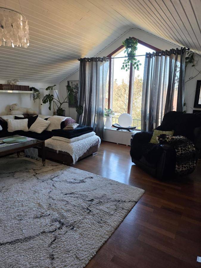 Appartement entier, Studiolägenhet i villa in Huddinge, Mer Baltique suédoise